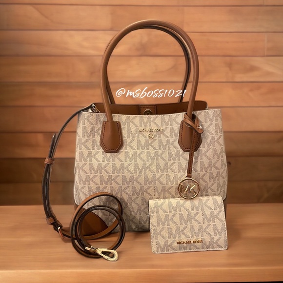 Michael Kors Mercer Gallery Mid Center Zip Tote+Wallet - Picture 4 of 5